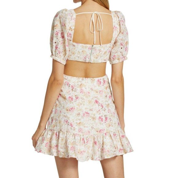 ASTR THE LABEL Dorinne Floral Puff Sleeve Minidress Size M - Picture 4 of 9